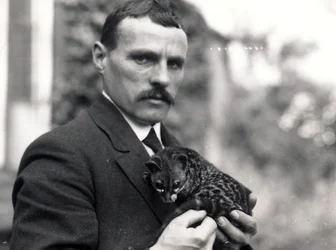 Charlie Dixon med genet, 1916